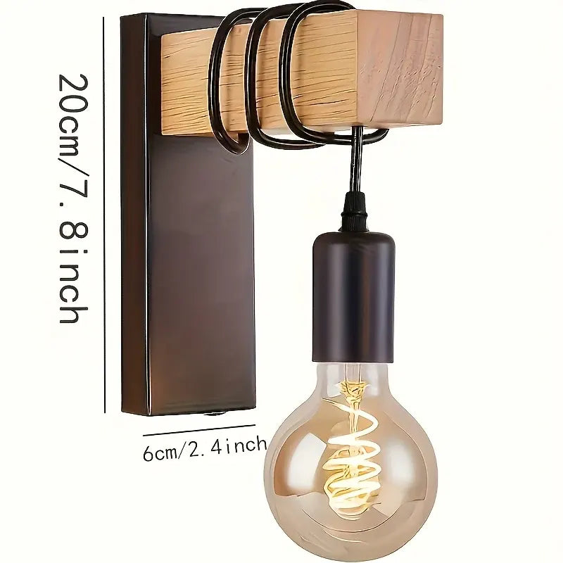 Industrial-Style Wall Sconce with E27 Base and Metal Finish