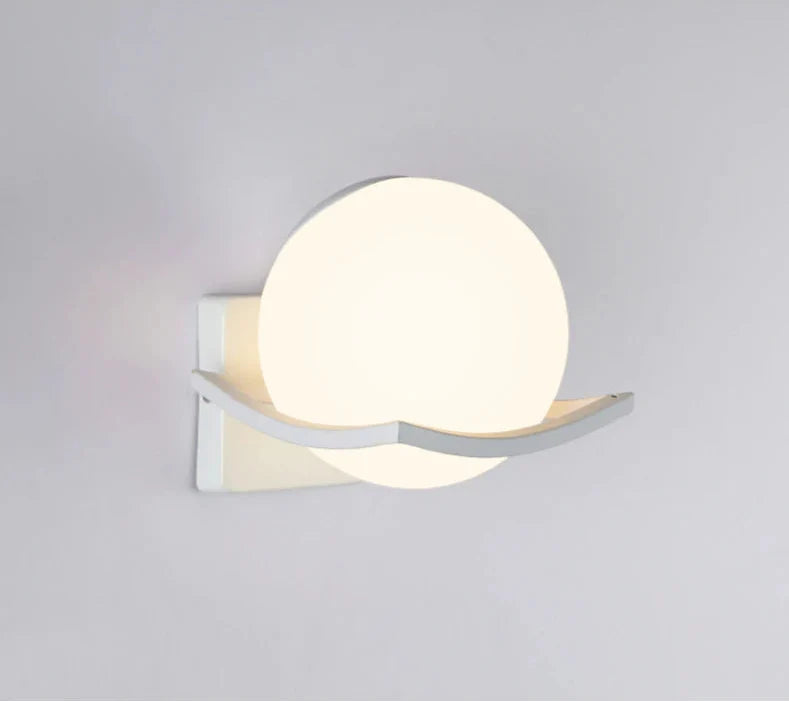 Makar Modern Glass Globe Wall Sconce | European Style Light Fixture
