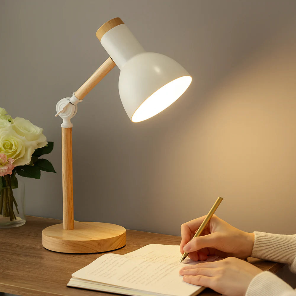 Adjustable Nordic Wooden Desk Light