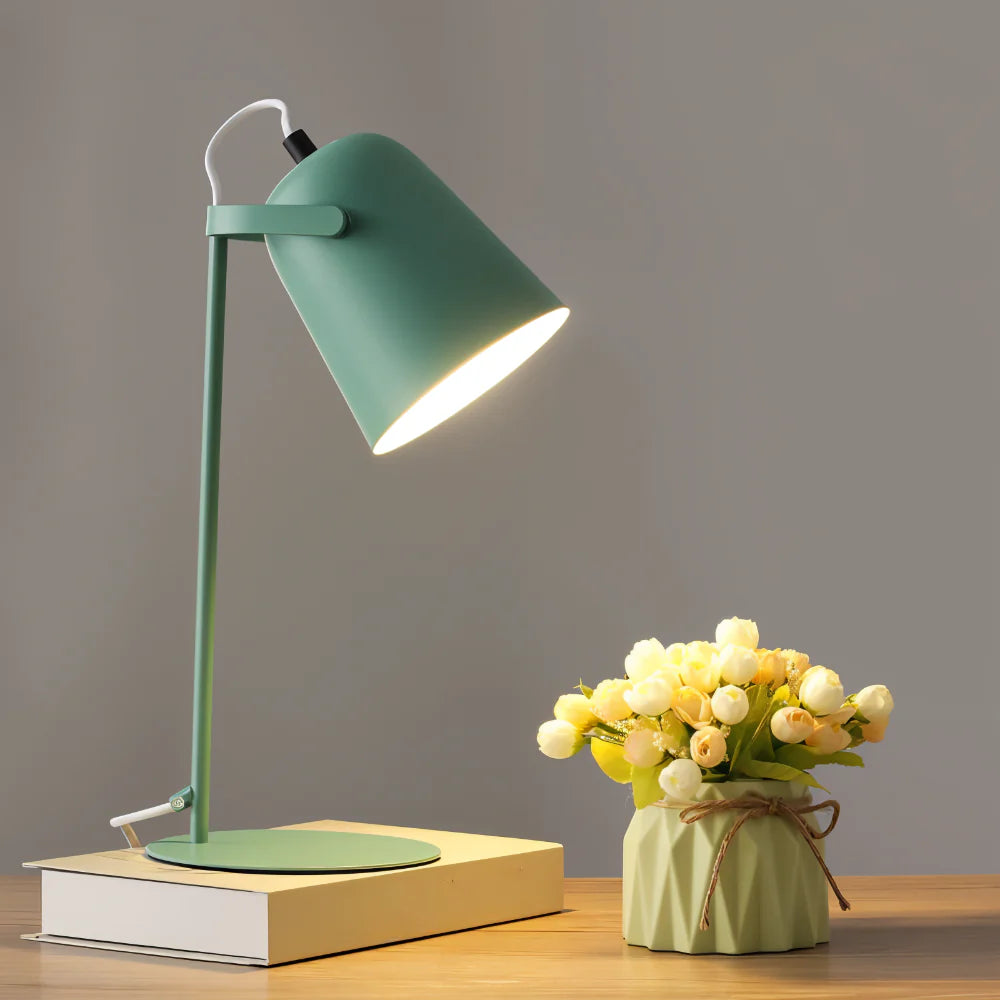 Adjustable Rotating Metal Desk Lamp with Swiveling Light