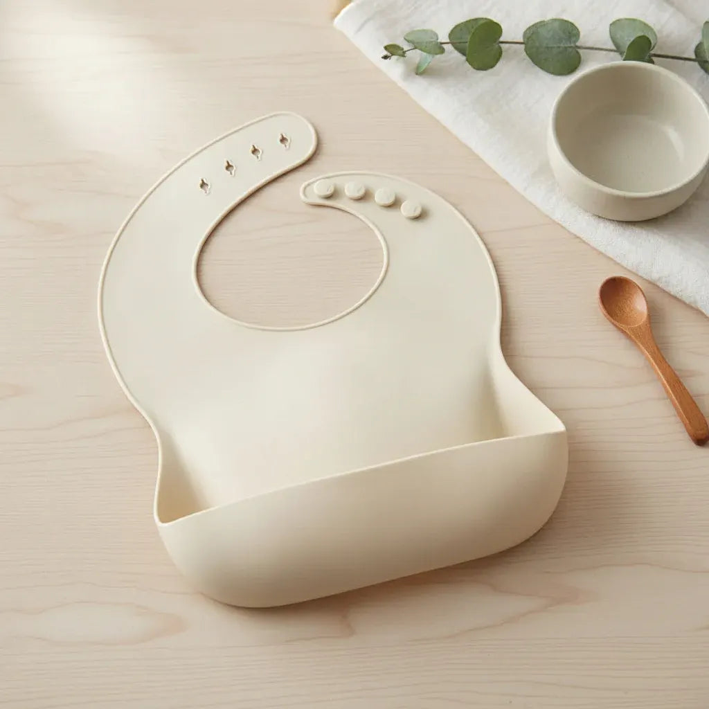 Adjustable Waterproof Silicone Feeding Bib for Babies