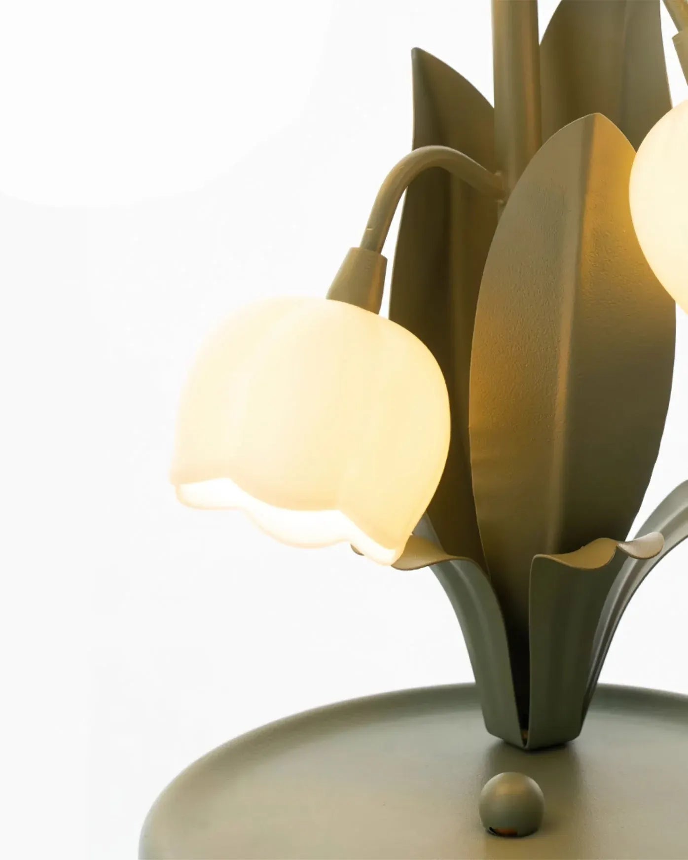 Bell Orchid Table Lamp | Elegant Floral Decorative Indoor Lighting
