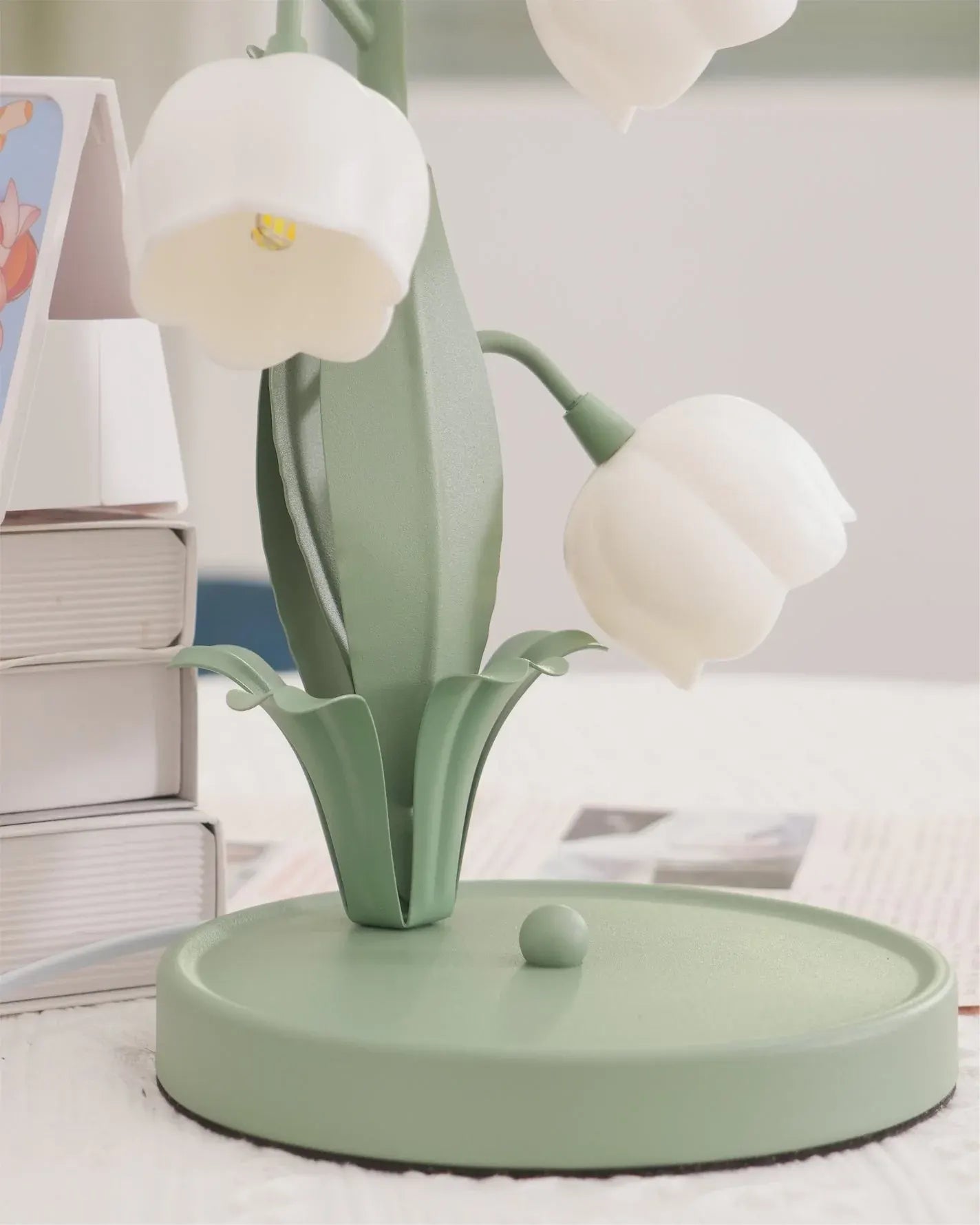 Bell Orchid Table Lamp | Elegant Floral Decorative Indoor Lighting