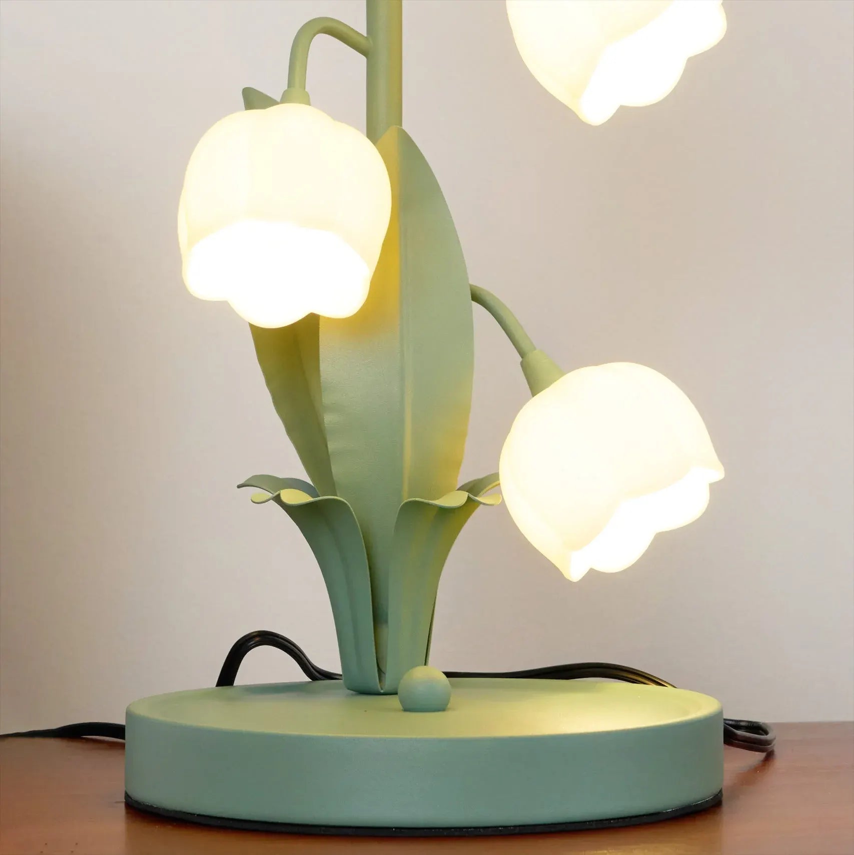 Bell Orchid Table Lamp | Elegant Floral Decorative Indoor Lighting