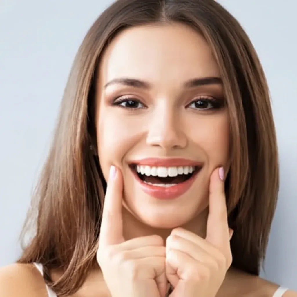 Budget-Friendly Removable Smile Veneers with Natural Look
