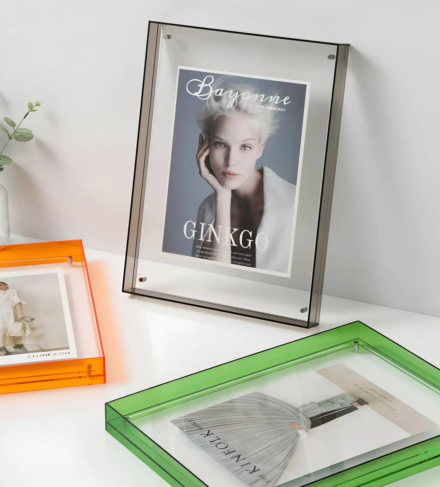 Clear Acrylic Picture Frame – Modern Minimalist Photo Display