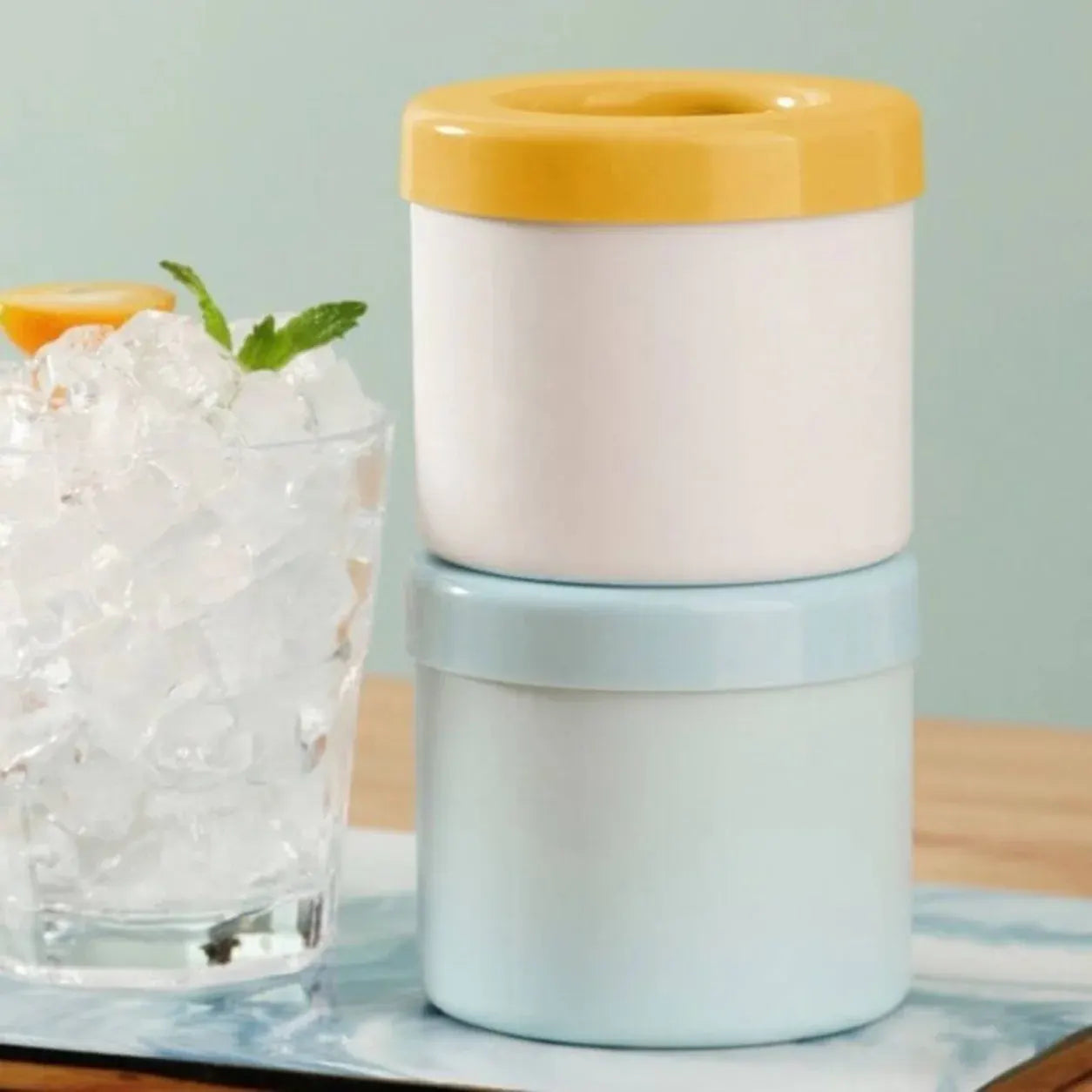 Compact Stackable Ice Cube Tray with Lid - Portable Maker