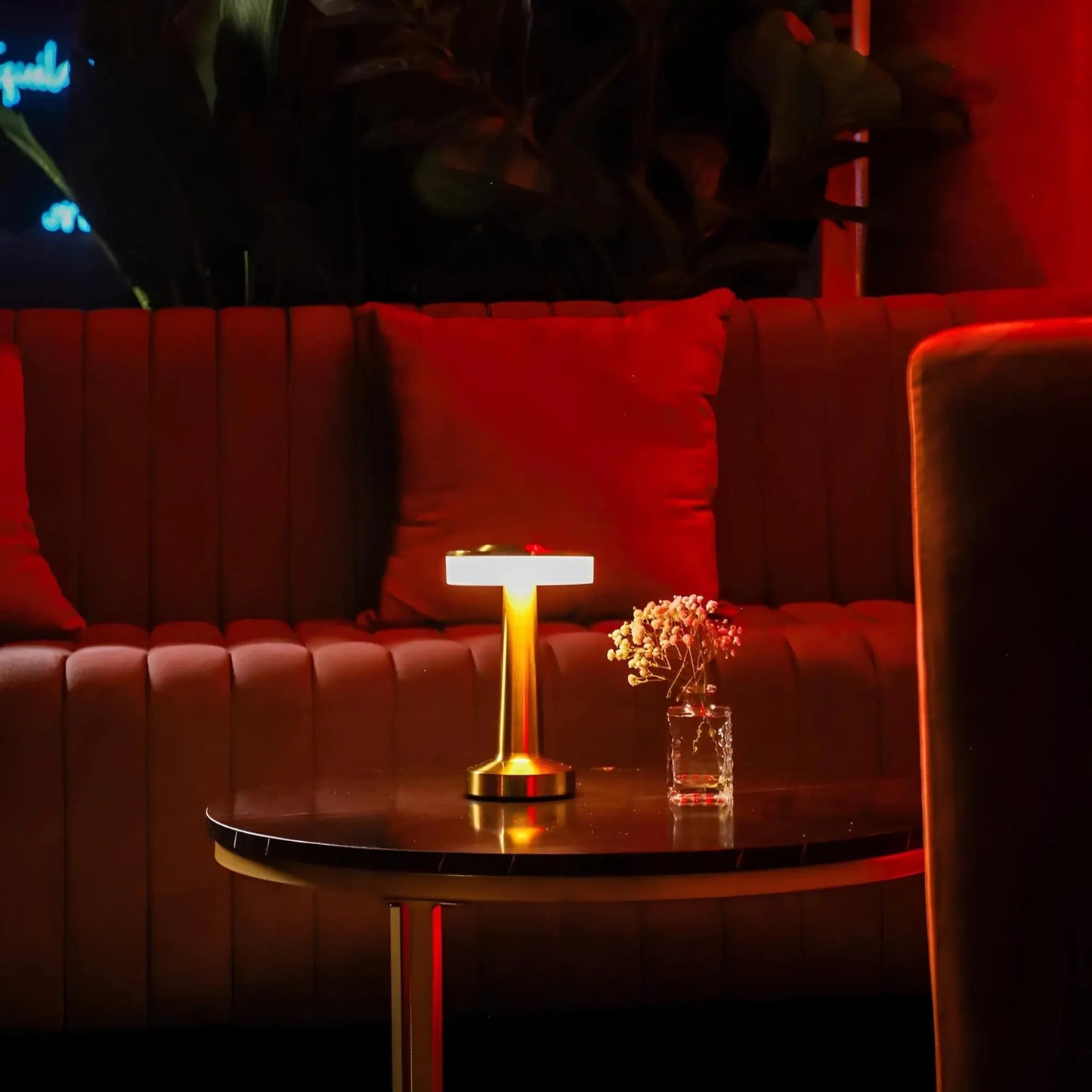 Cordless Rechargeable Metal Table Lamp with Dimmable LED Light