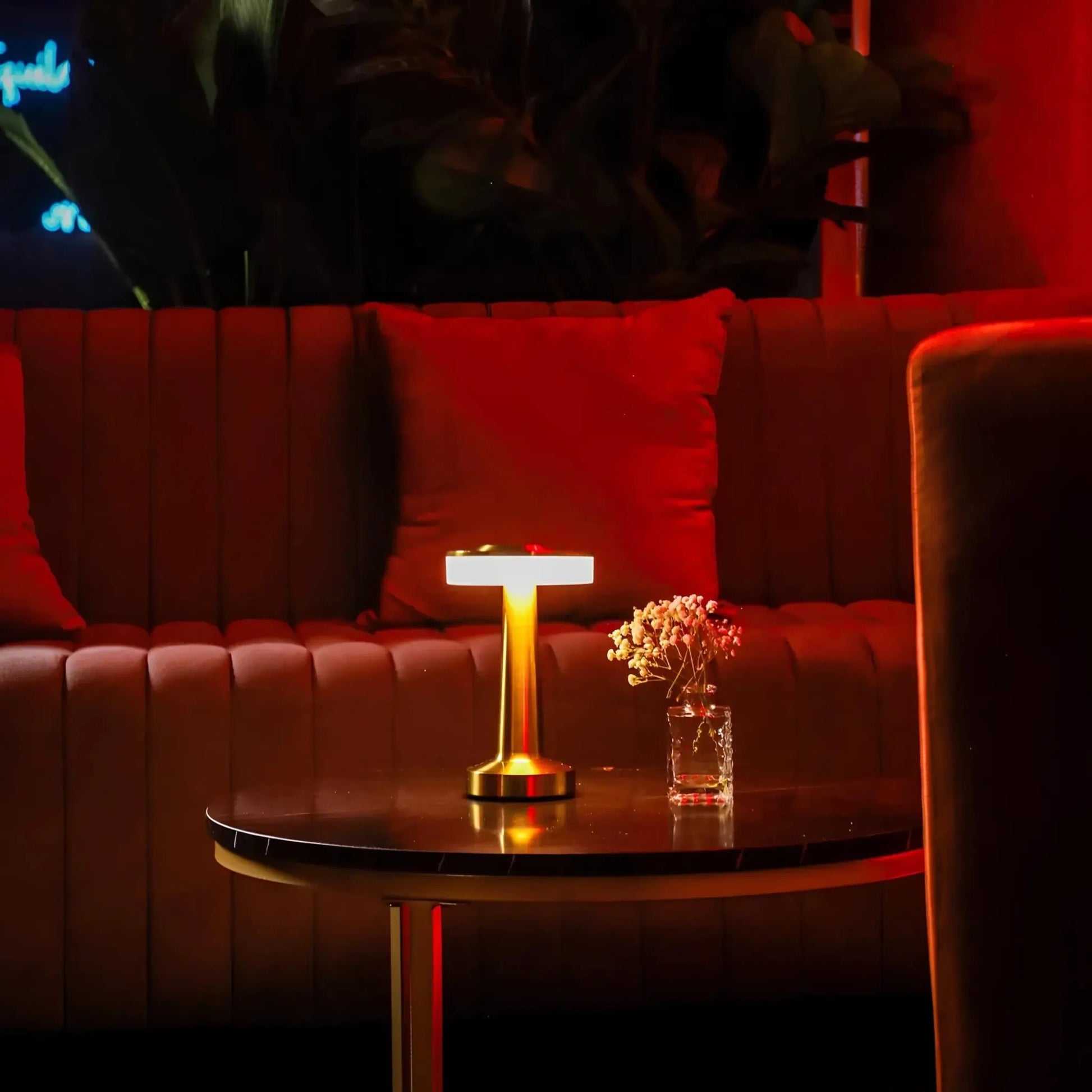 Cordless Rechargeable Metal Table Lamp with Dimmable LED Light