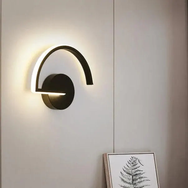 Curved Arc LED Wall Sconce | Modern Minimalist Lighting Design