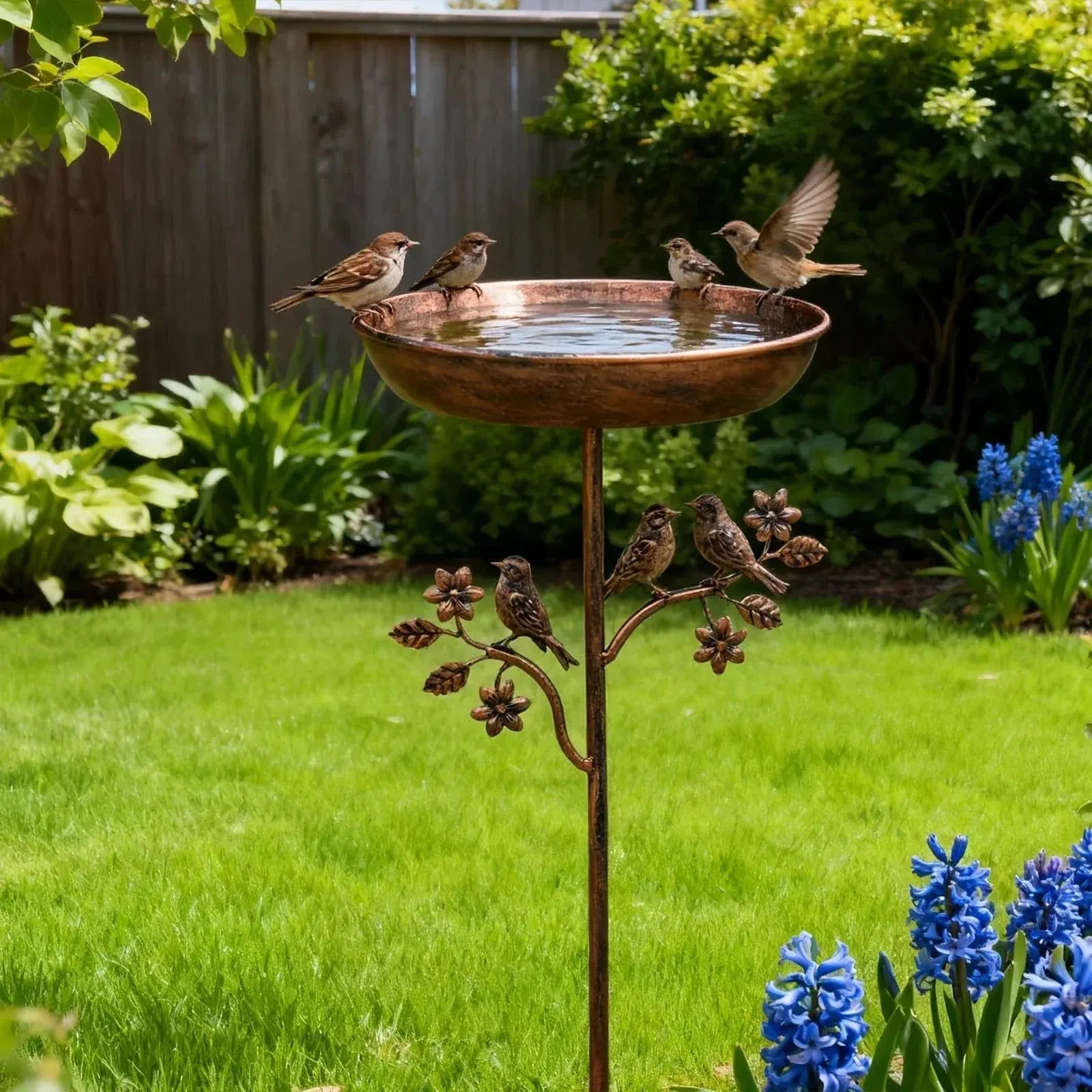 Decorative Metal Bird Bath with Garden Stand