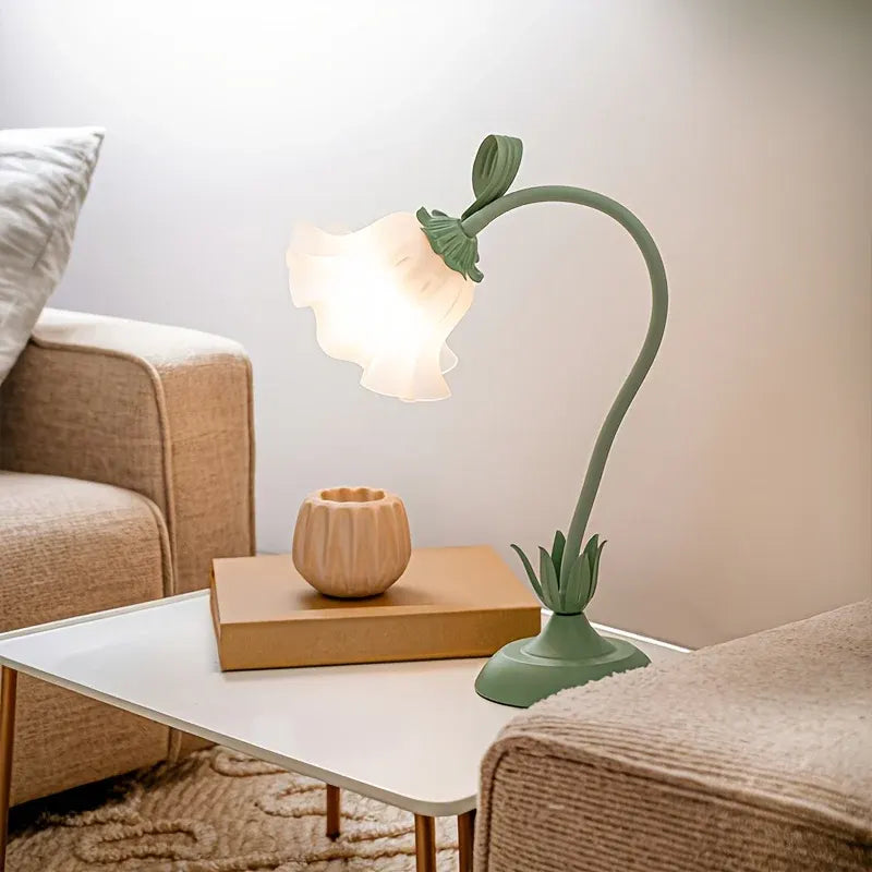 Floral Table Lamp with USB Charging Port