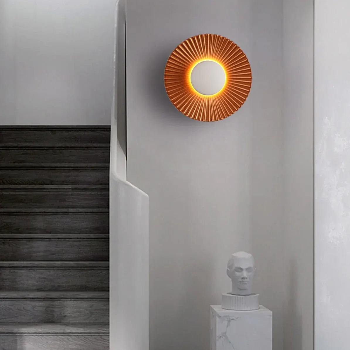 Hasna SunRay Sconce | Modern Metallic Sunburst Wall Light Design