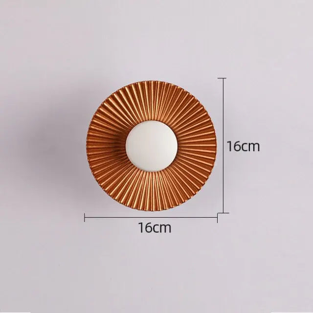 Hasna SunRay Sconce | Modern Metallic Sunburst Wall Light Design