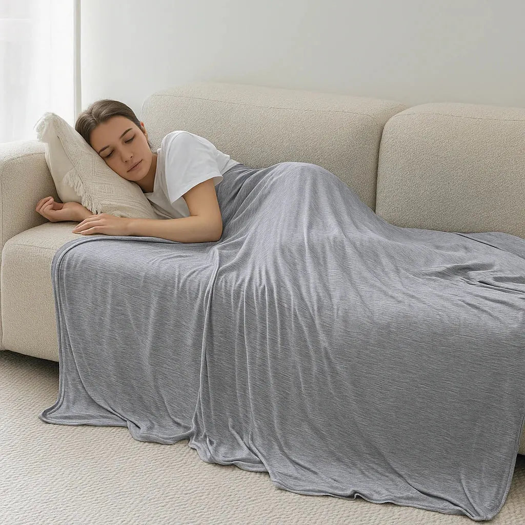 Lightweight Breathable Summer Cooling Blanket for Sleepers