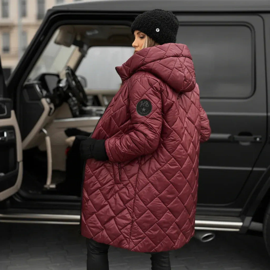 Lightweight Quilted Hooded Coat for Cold Weather - Warm & Stylish Fit
