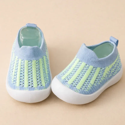 Lightweight Slip-On Kids Sneakers Breathable Mesh Non-Slip Shoes