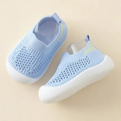Lightweight Slip-On Kids Sneakers Breathable Mesh Non-Slip Shoes