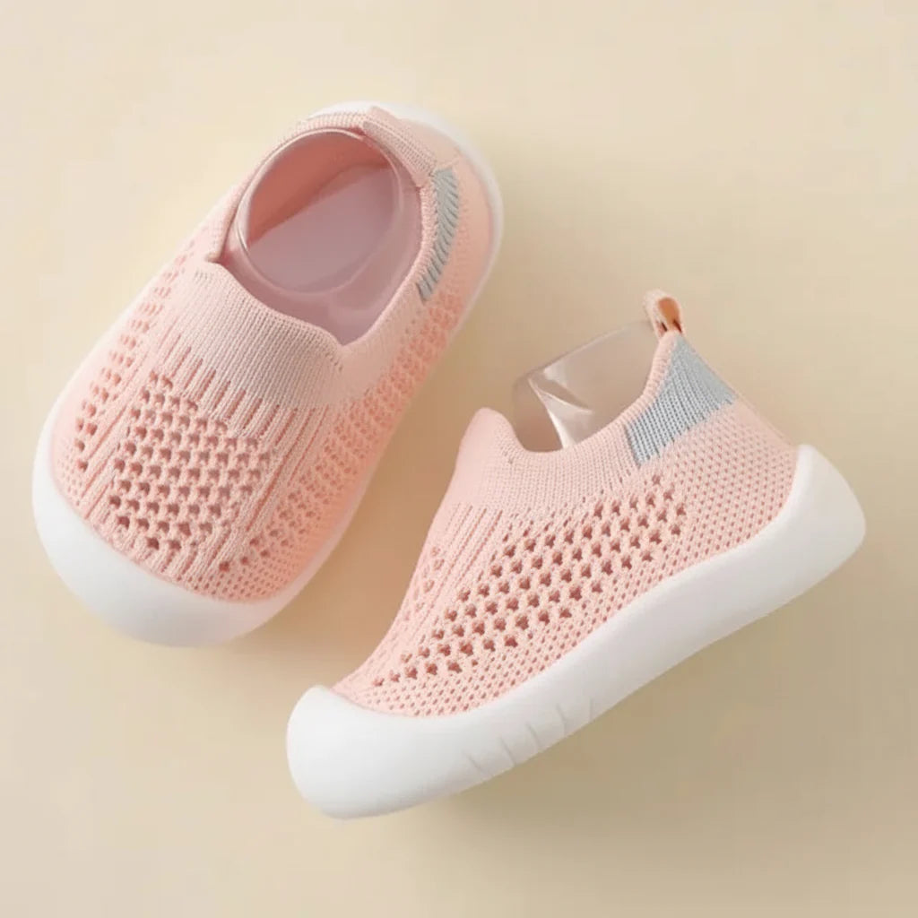Lightweight Slip-On Kids Sneakers Breathable Mesh Non-Slip Shoes