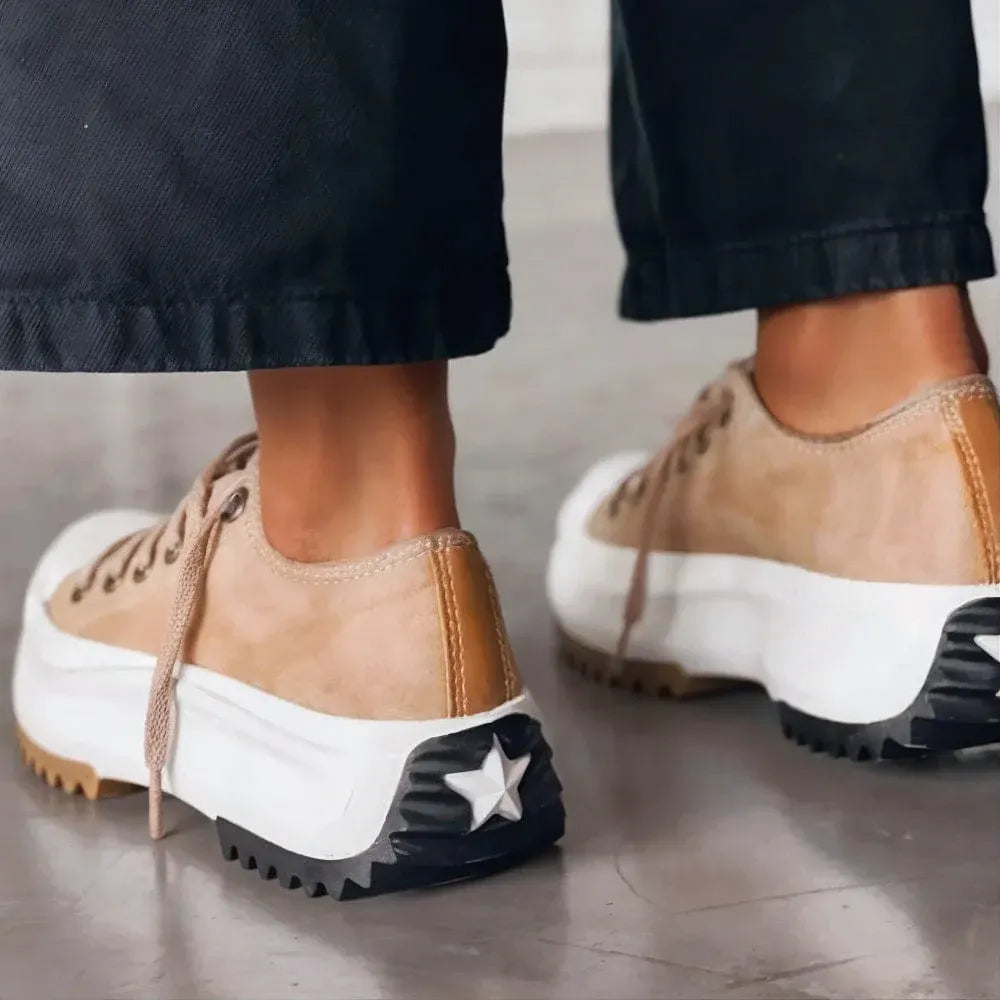 Lightweight Stylish Walking Shoes for Everyday Comfort