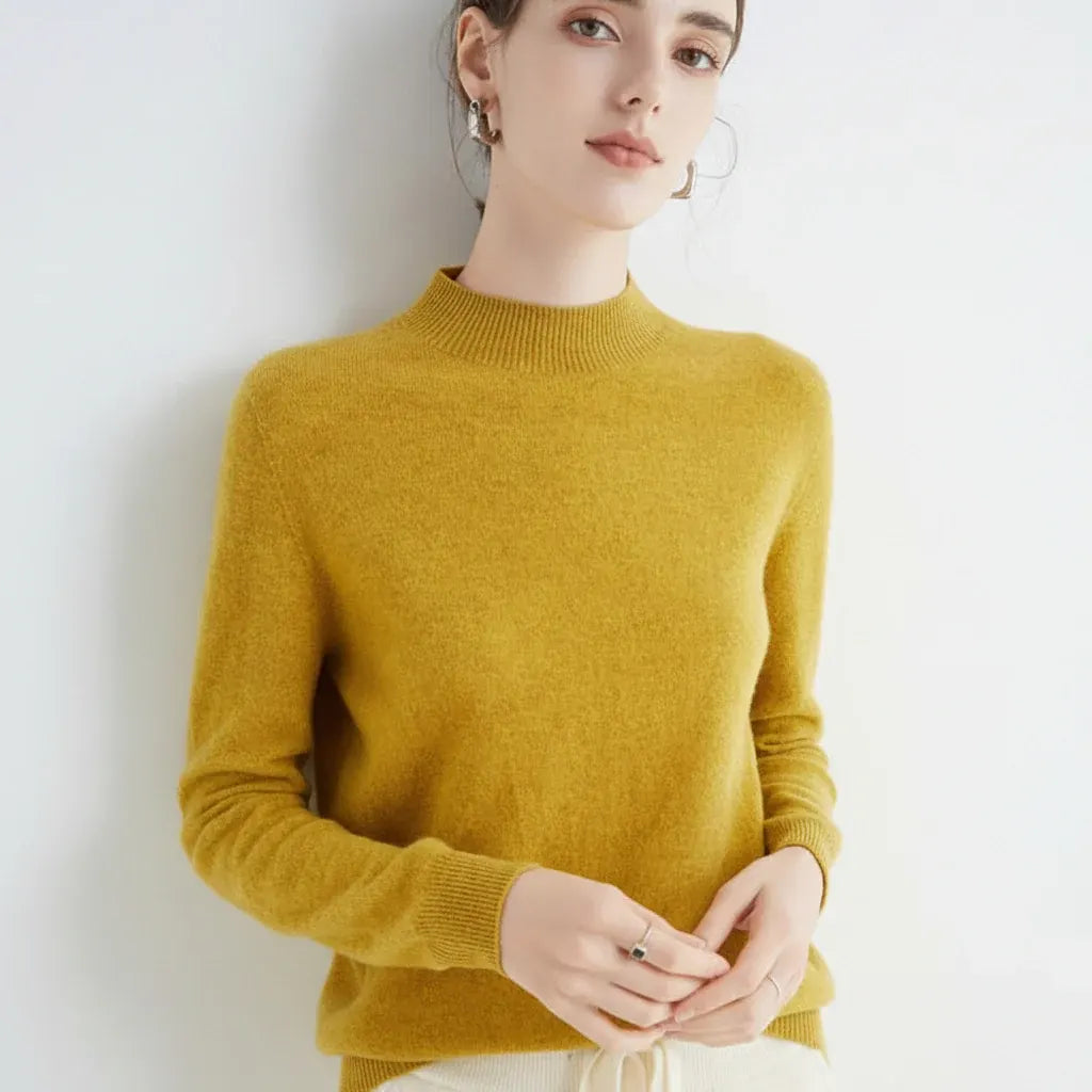 Lightweight Women's Pullover Sweater - Soft Knit Top for All Seasons