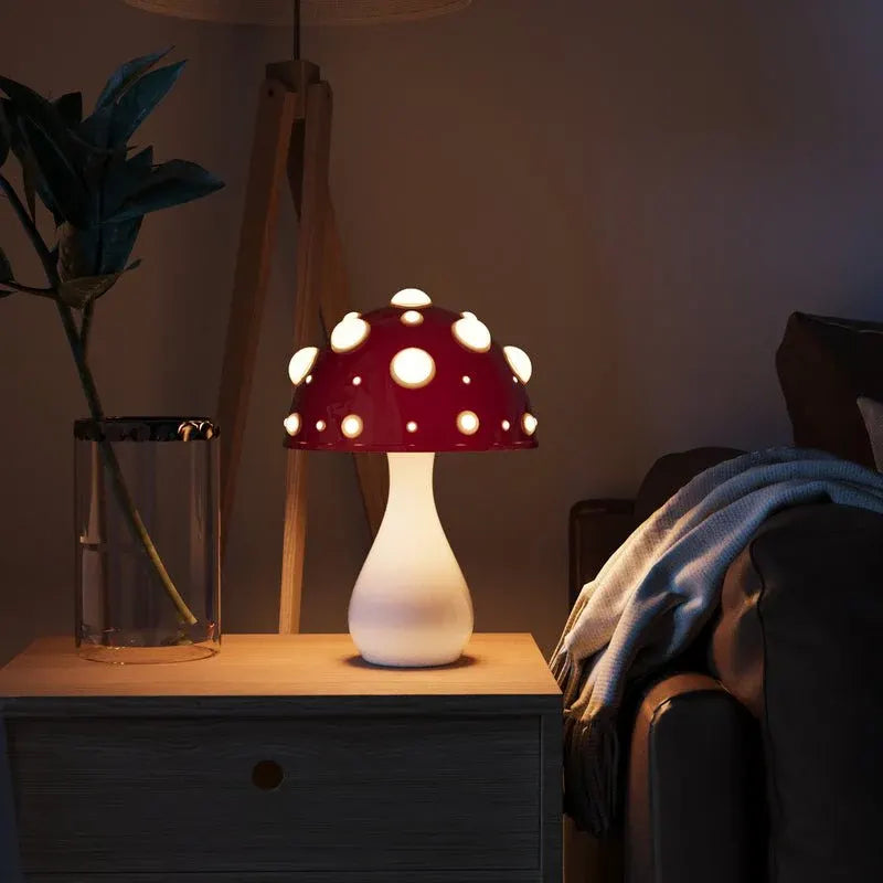 Modern Amanita-Style LED Mushroom Desk Lamp