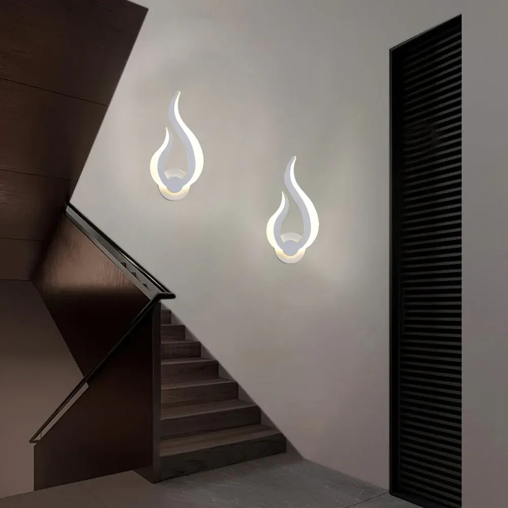 Modern Flame-Effect LED Sconce | 10W Warm White Wall Light