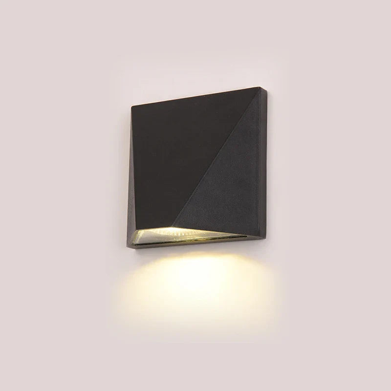 Modern LED Wall Light in Black | 5W Waterproof Aluminum Outdoor Fixture