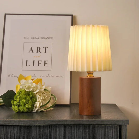 Nordic Wood Base Pleated Medieval-Style Table Lamp