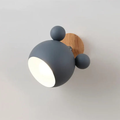 Playful Modern Wall Lamp with Flash Mouse Design