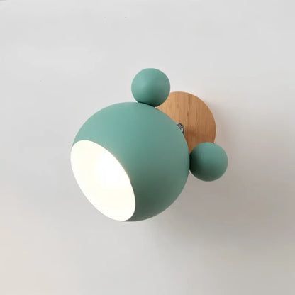 Playful Modern Wall Lamp with Flash Mouse Design