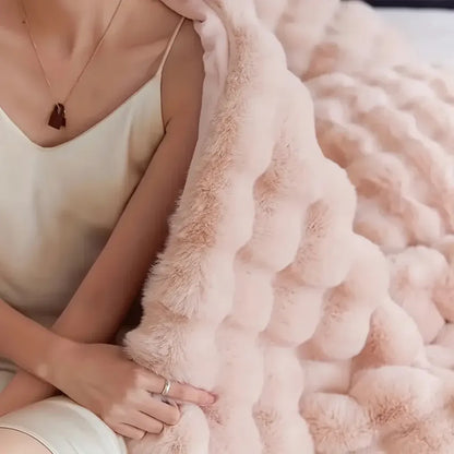 Plush Faux Fur Throw Blanket - Soft Cozy Sofa & Bed Cover