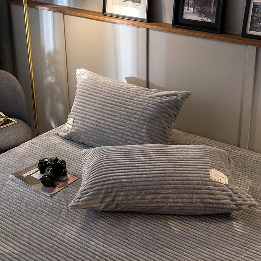 Plush-Style Winter Bedspread Duvet Cover Set