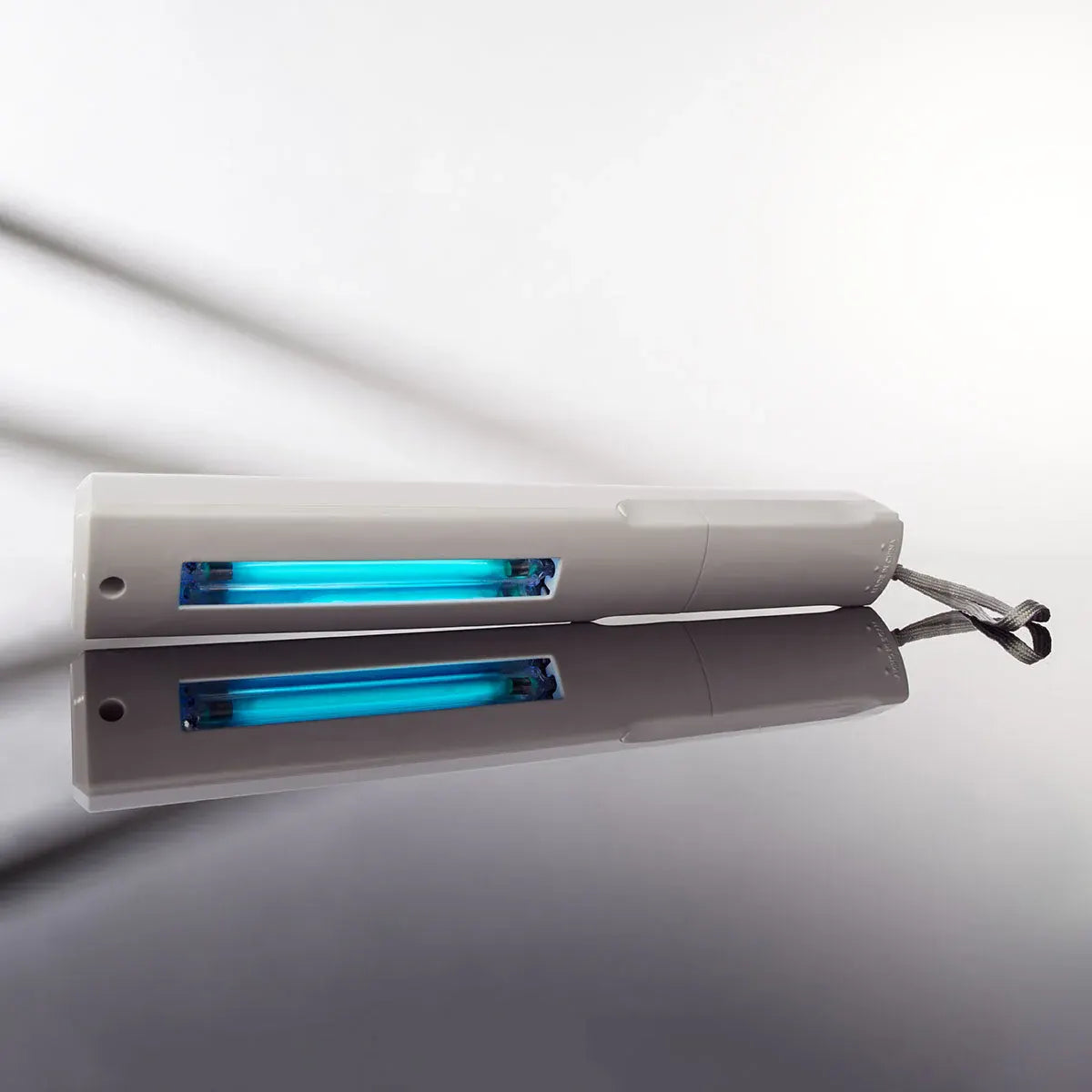 Portable Handheld UV Light Wand for Surface Sanitizing