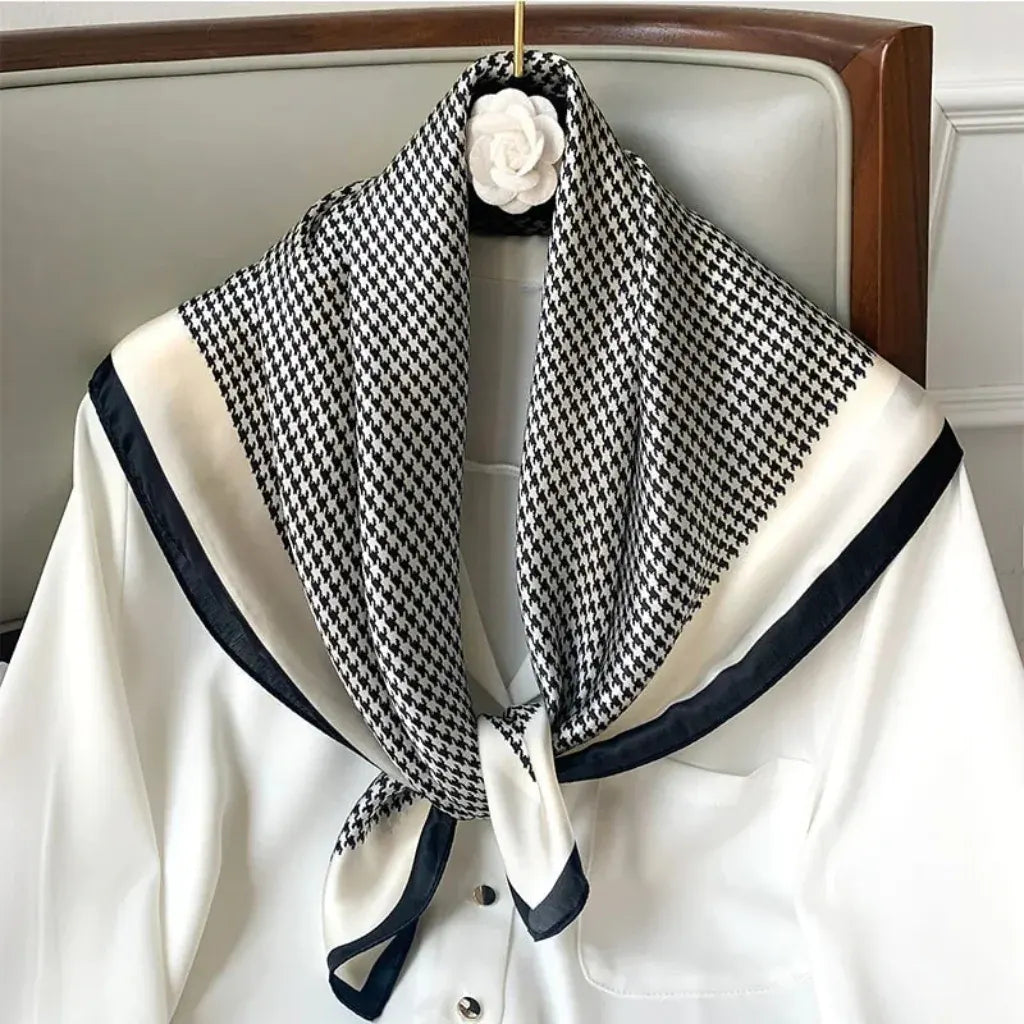 Printed Women's Scarf – Versatile Fashion Wrap Accessory