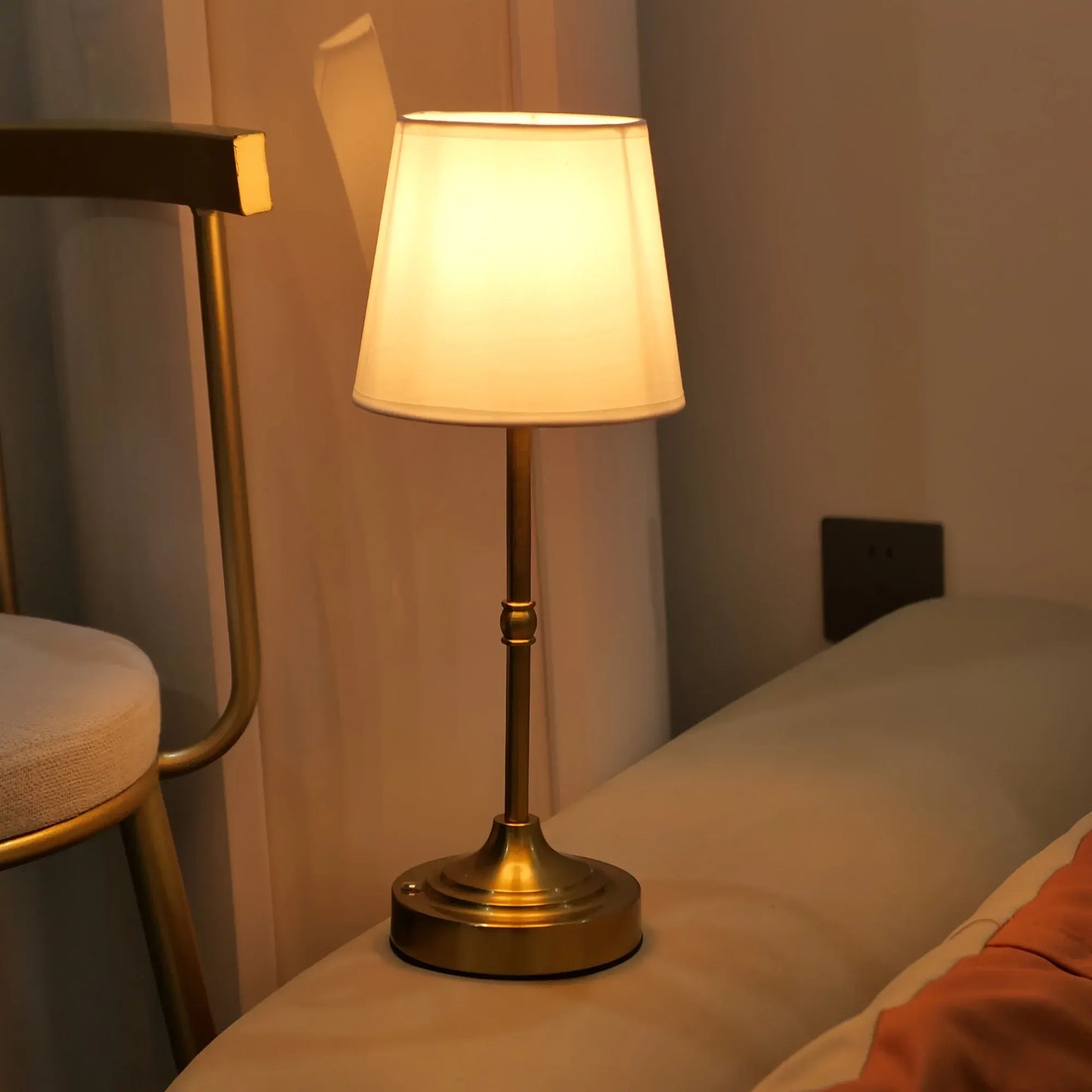 Rechargeable Cordless Table Lamp with Dimmable USB Charging