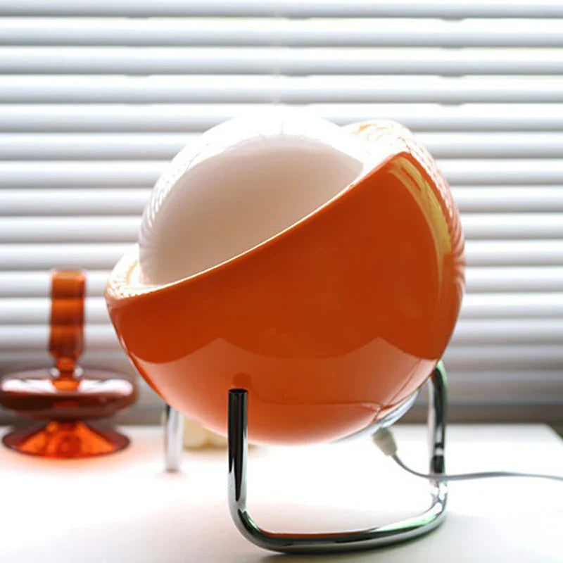Retro Nordic Bauhaus Glass Table Lamp with Modern Design