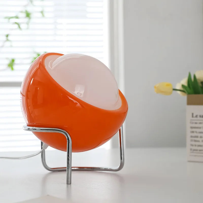 Retro Nordic Bauhaus Glass Table Lamp with Modern Design
