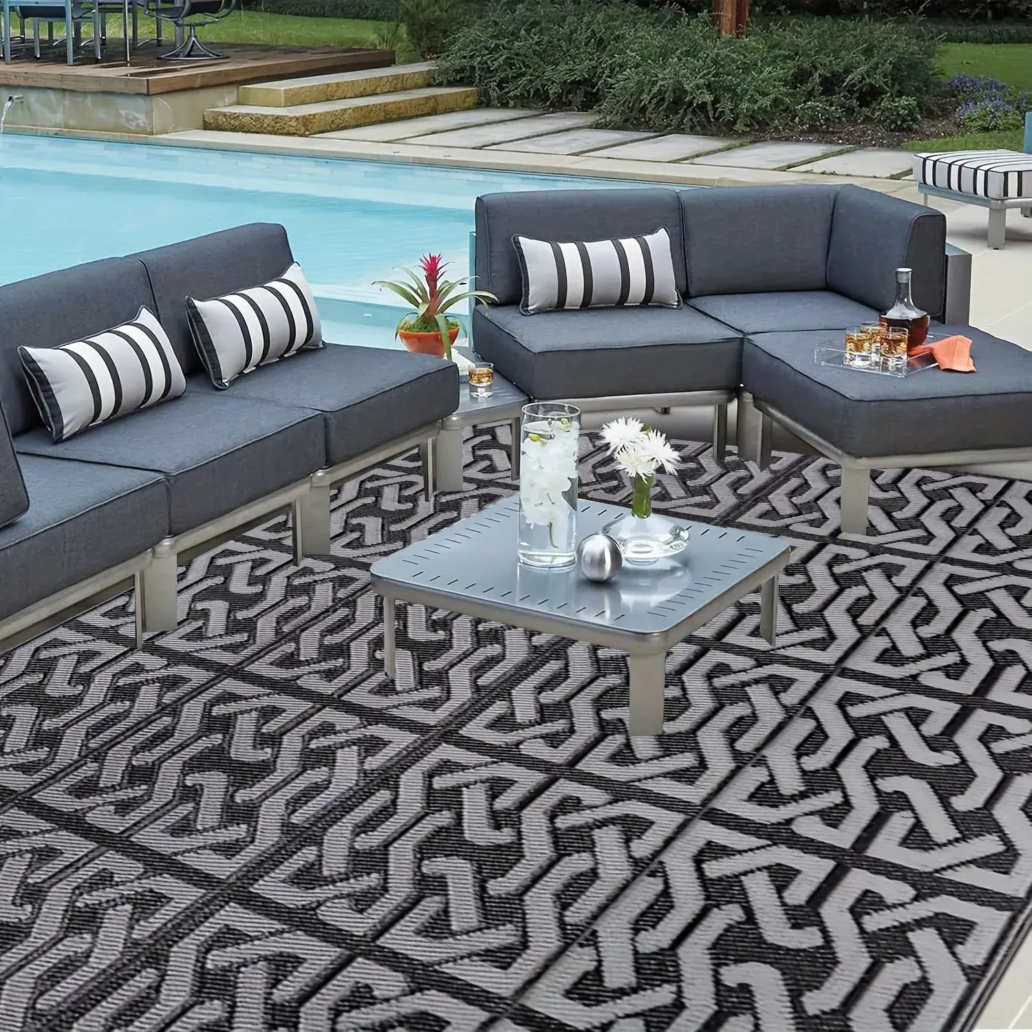 Reversible Outdoor Patio Mat | Black & Grey Modern Rug