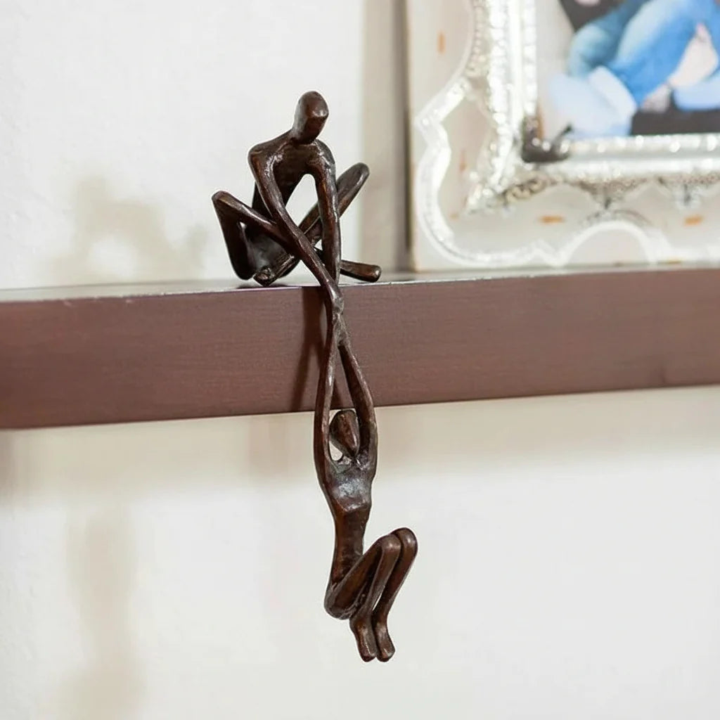 Romantic Couple Resin Sculpture Wall Decor