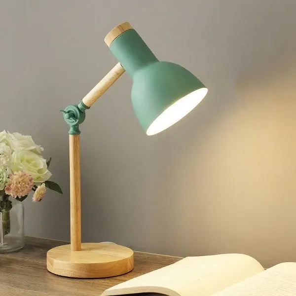 Scandinavian Wood LED Desk Light | Minimalist Nordic Design Lamp