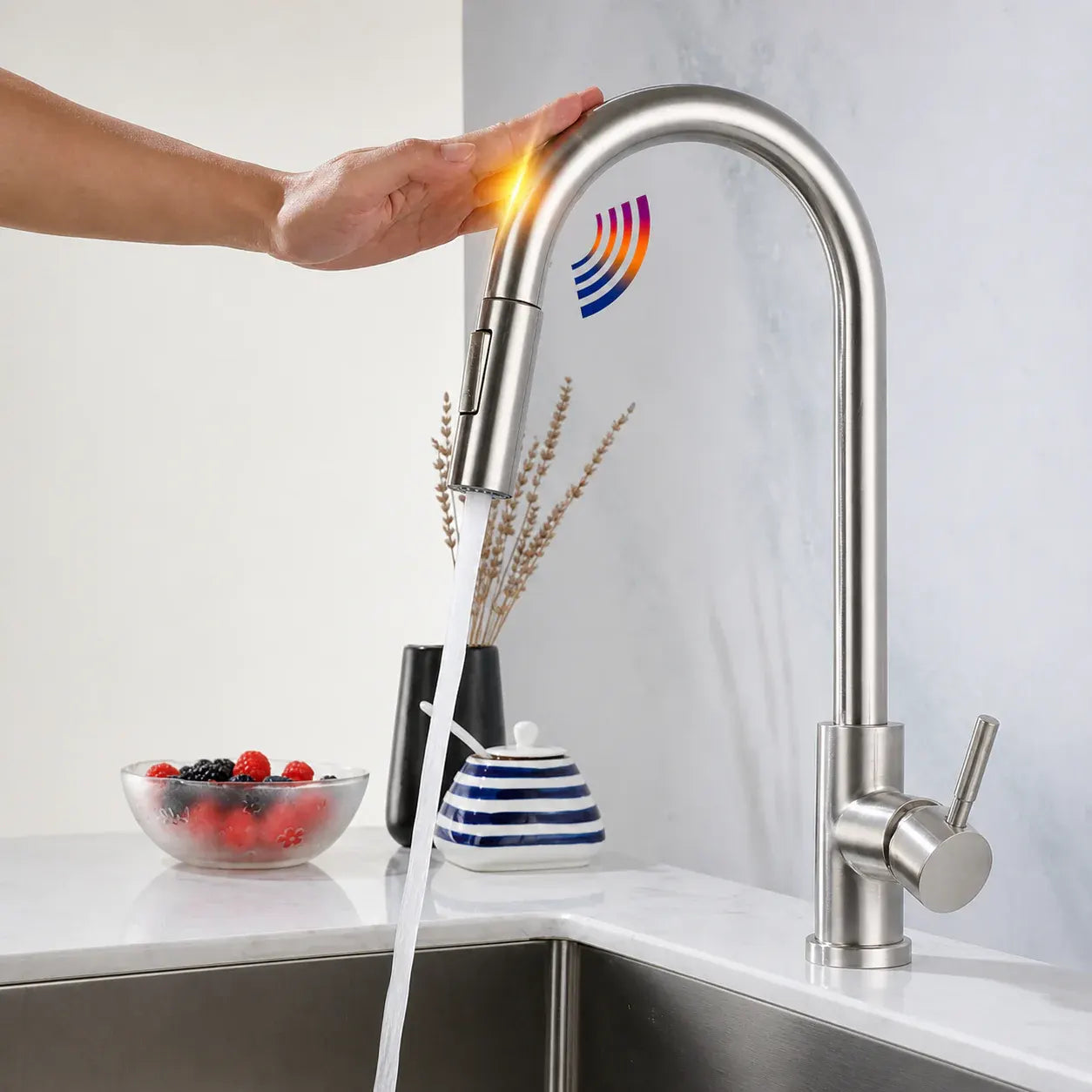 Single Handle Kitchen Sink Faucet with Pull-Down Sprayer Head