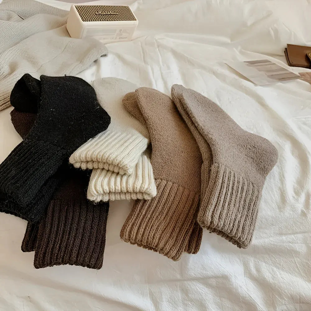 Solid Color Knit Socks for Fall and Winter, Casual Everyday Set