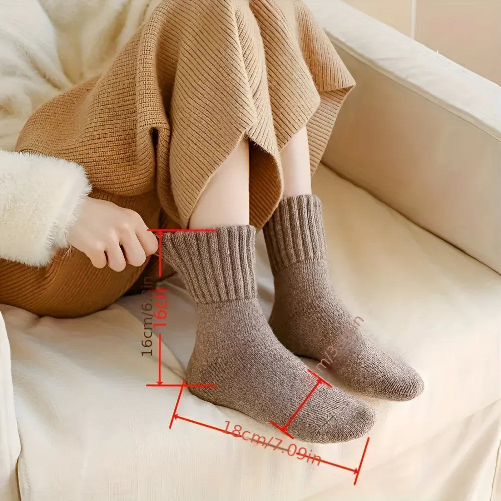 Solid Color Knit Socks for Fall and Winter, Casual Everyday Set