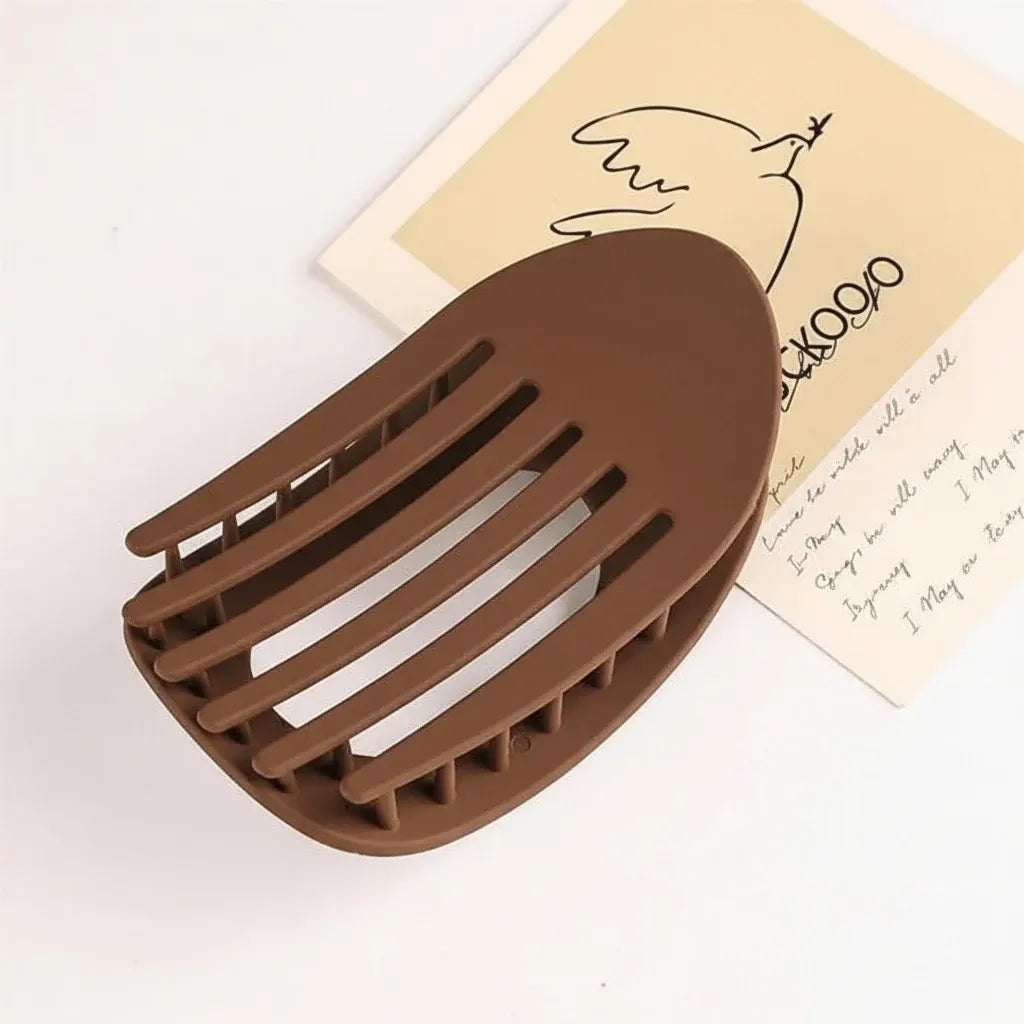 Strong Hold Plastic Claw Clip for Thick Hair - Stylish Styling Accessory