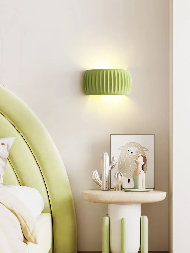 Textured Modern French Resin Wall Sconce Lamp