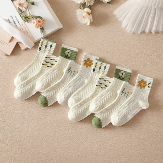 Vintage Floral Cable Knit Crew Socks for Women, Breathable Cotton
