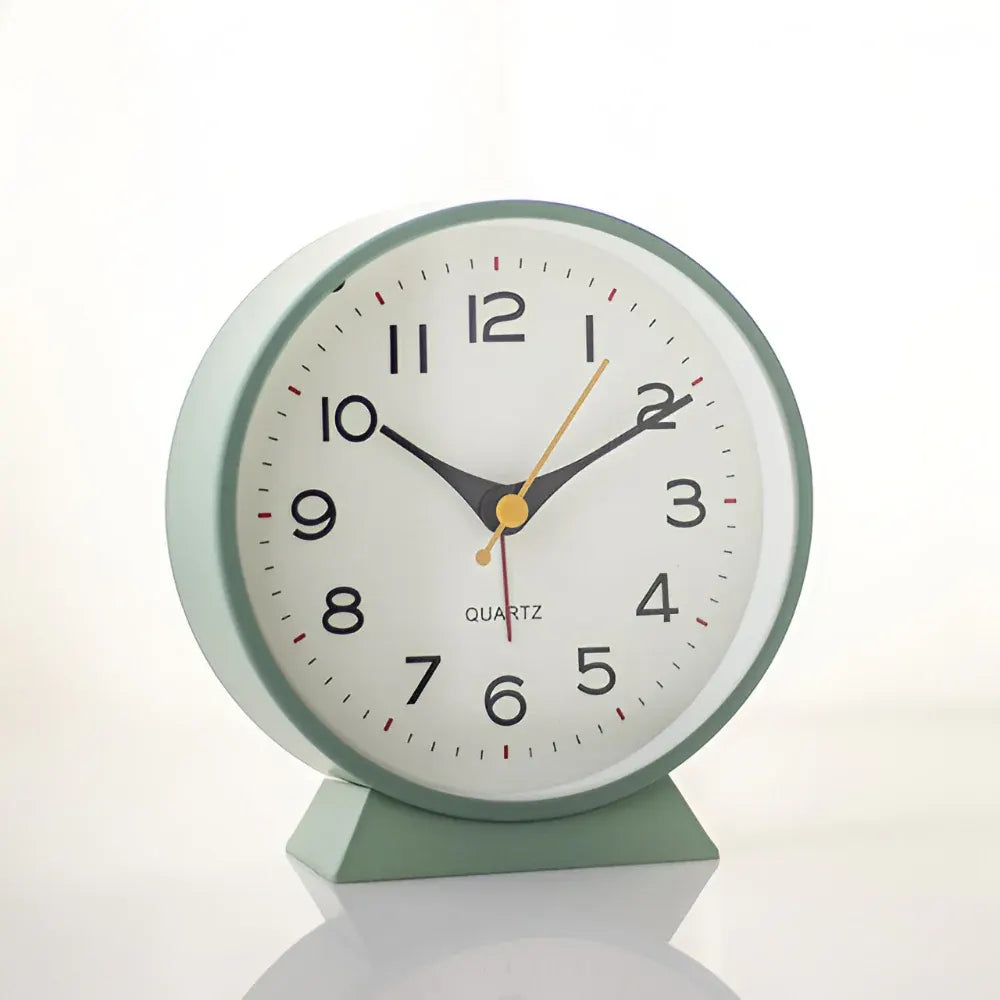 Vintage Silent Quartz Desk Clock with Alarm