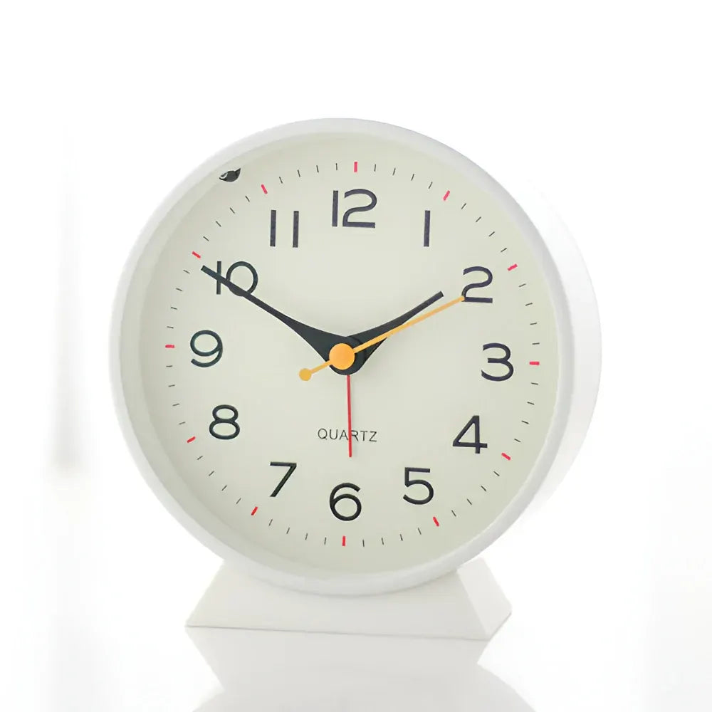 Vintage Silent Quartz Desk Clock with Alarm