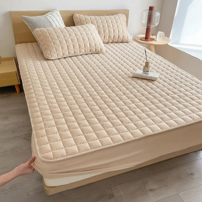 Waterproof Breathable Soft Fabric Mattress Protector Bed Cover